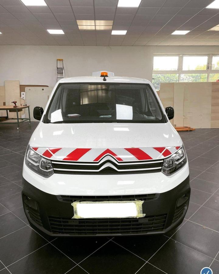 Aménagement intérieur et extérieur Citroën Jumper L2H2 Vaujours