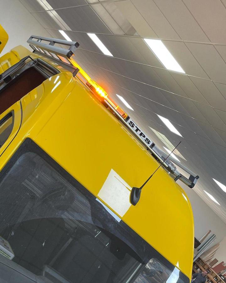 Équipement extérieur de véhicules utilitaires Vaujours