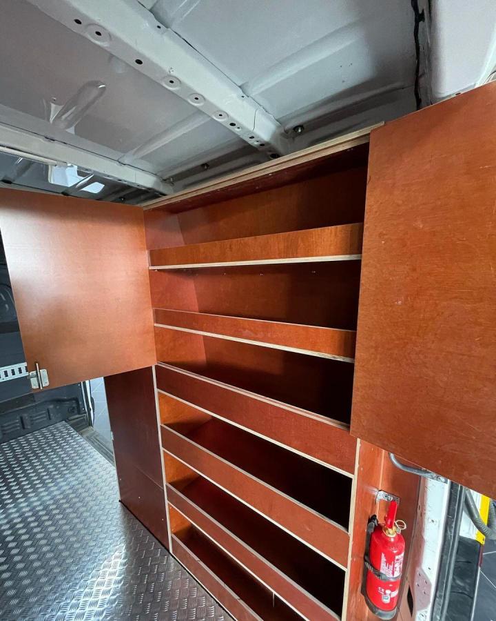 Équipement extérieur de véhicules utilitaires Vaujours