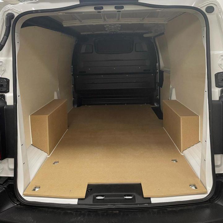 Aménagement intérieur de véhicules utilitaires Vaujours