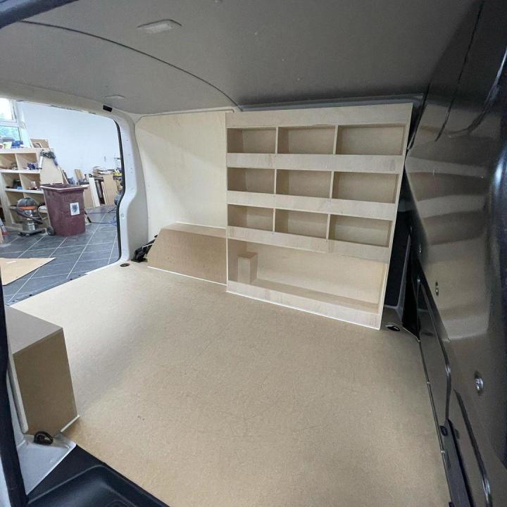 Aménagement intérieur et extérieur Volkswagen T6 Vaujours